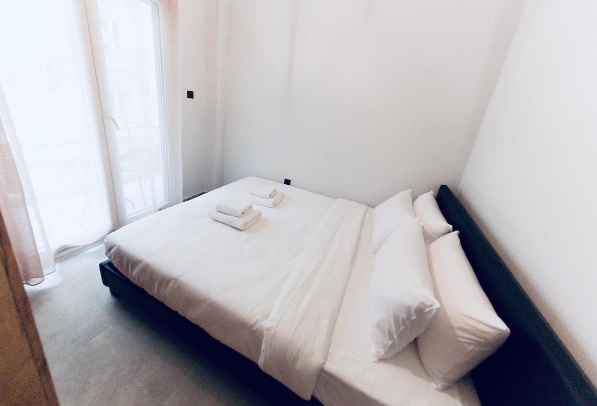 Studio Antigonidon Square Салоники Экстерьер фото